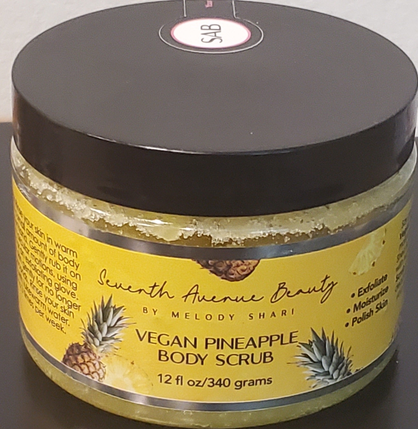 Seventh Avenue Beauty Vegan Pineapple Body Scrub