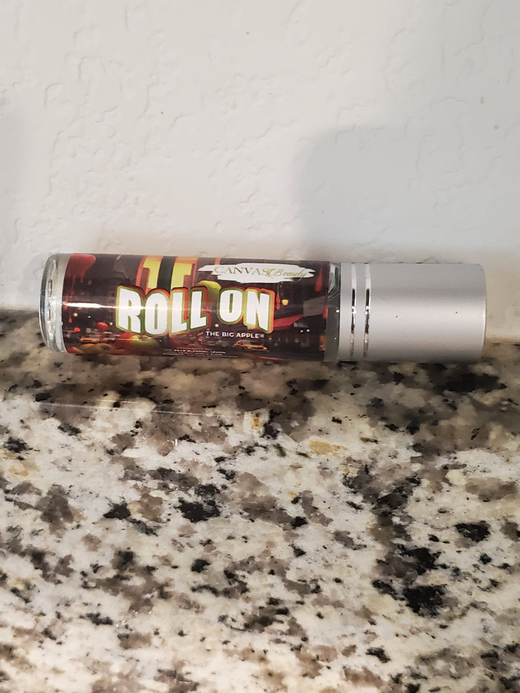 CANVAS Beauty Brand Scented Rollerball (Apple)