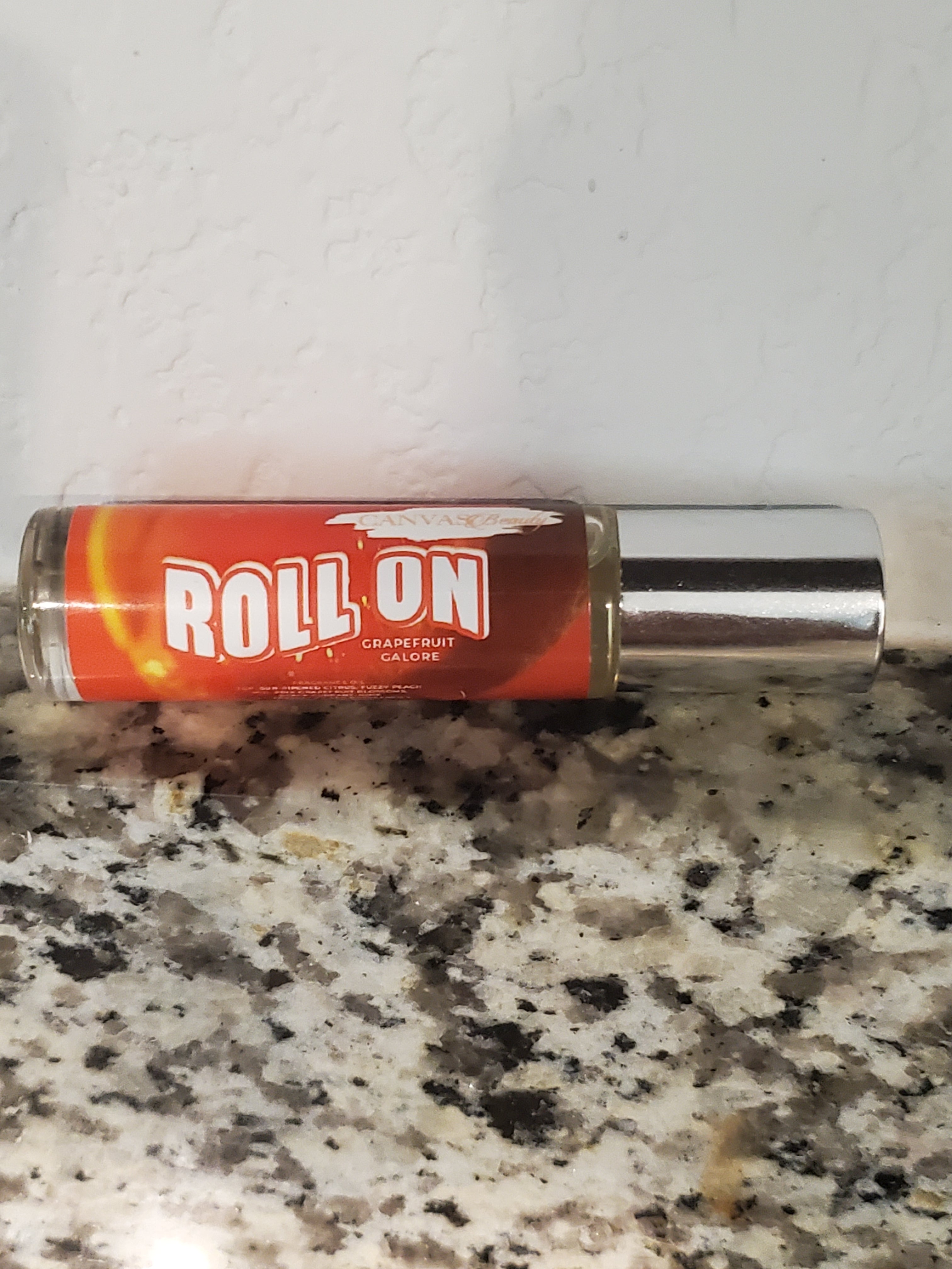 CANVAS Beauty Brand Scented Rollerball (Grapefruit)