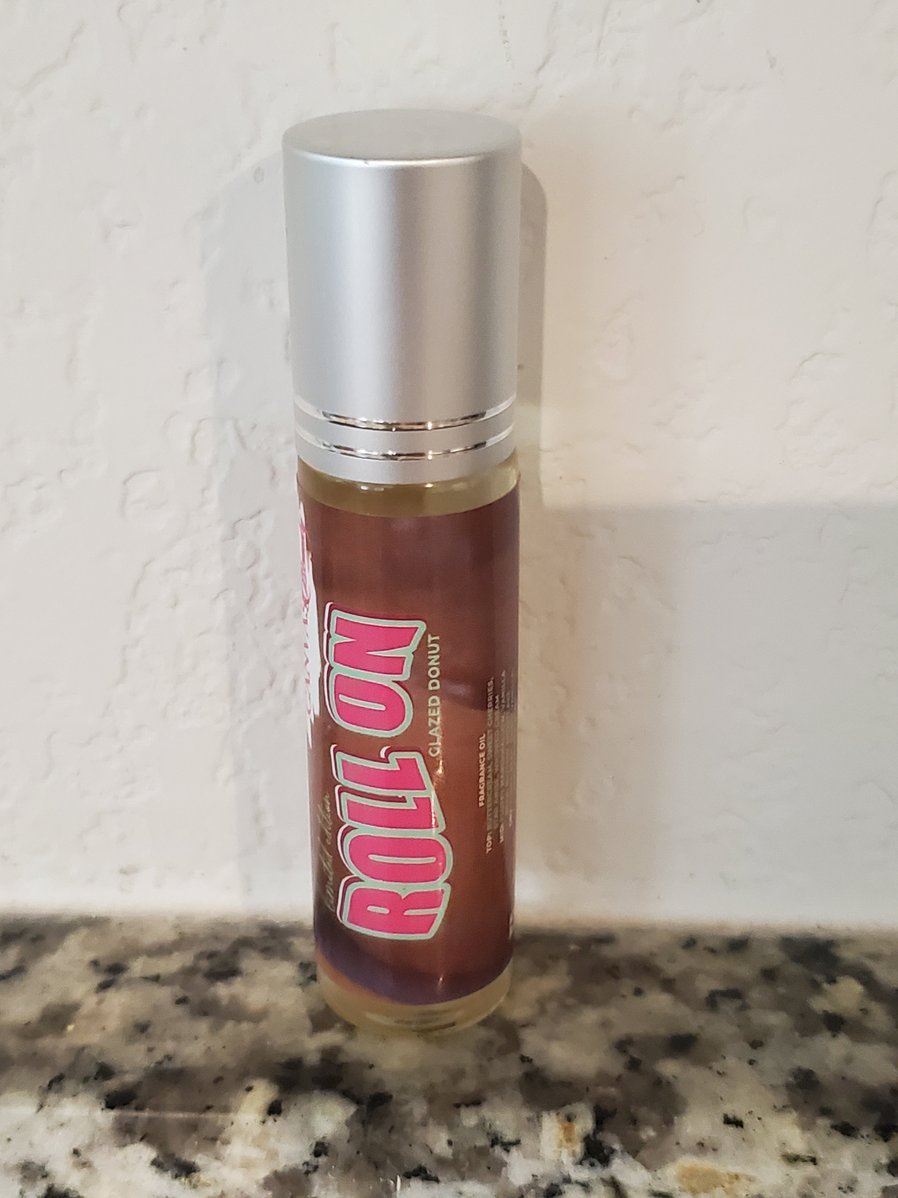 CANVAS Beauty Brand Scented Rollerball (Donut)