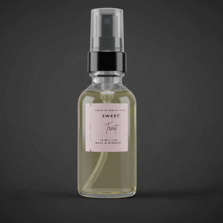 You Glow Girl By Karie Mini Body Oil (Scent: Marshmallow type scent) Sweet Treat