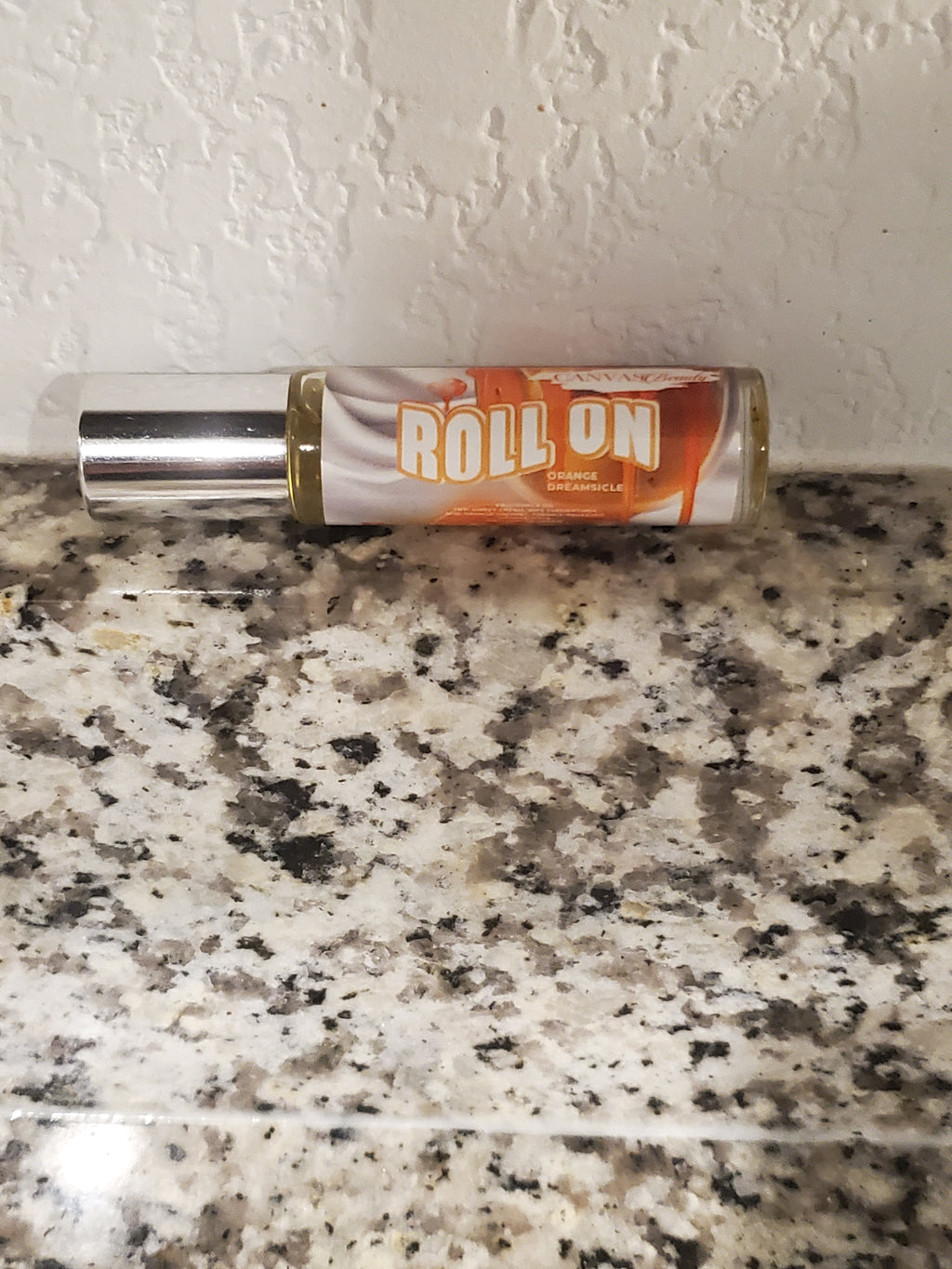 CANVAS Beauty Brand Scented Rollerball (Orange)