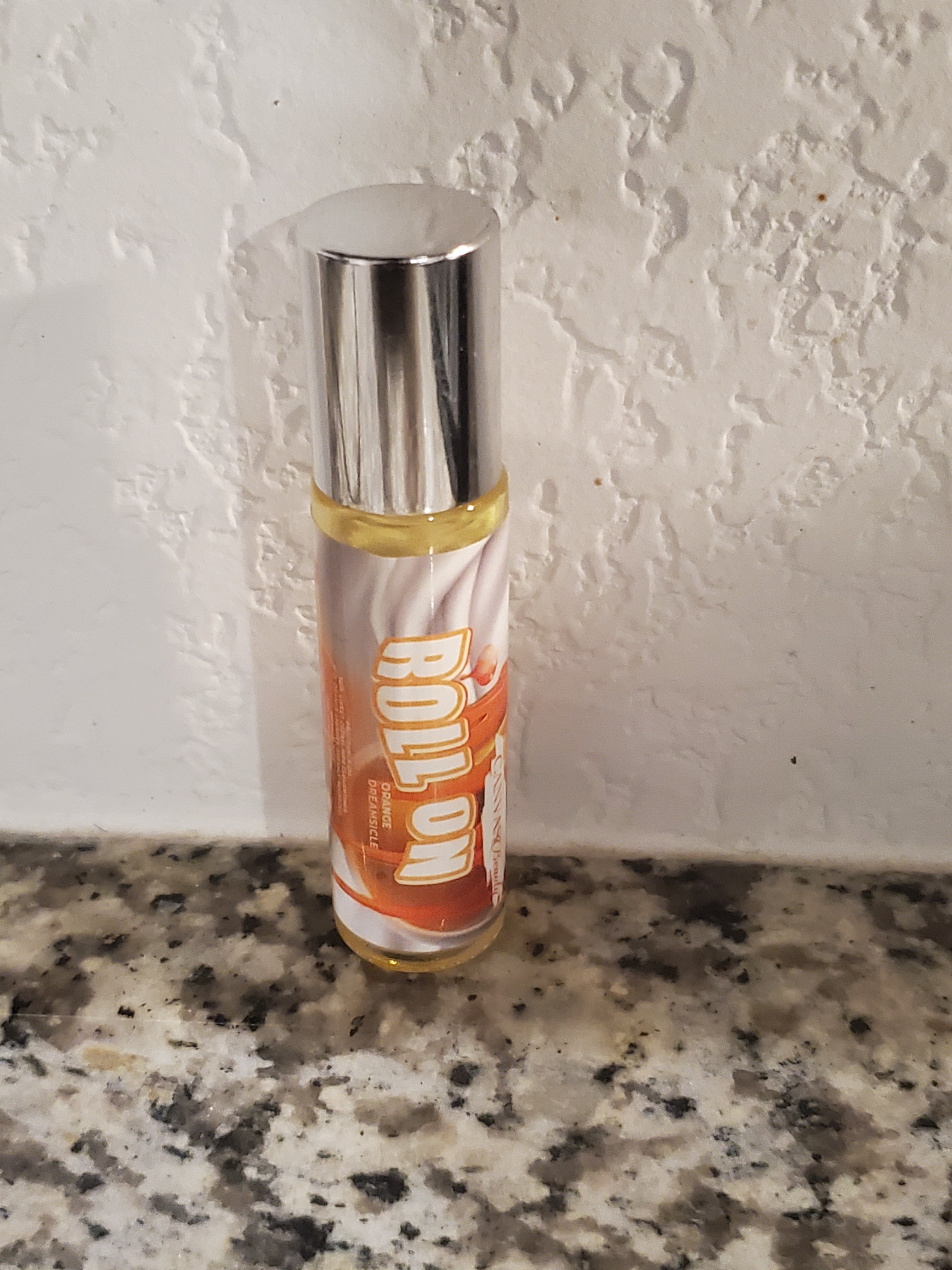 CANVAS Beauty Brand Scented Rollerball (Orange)